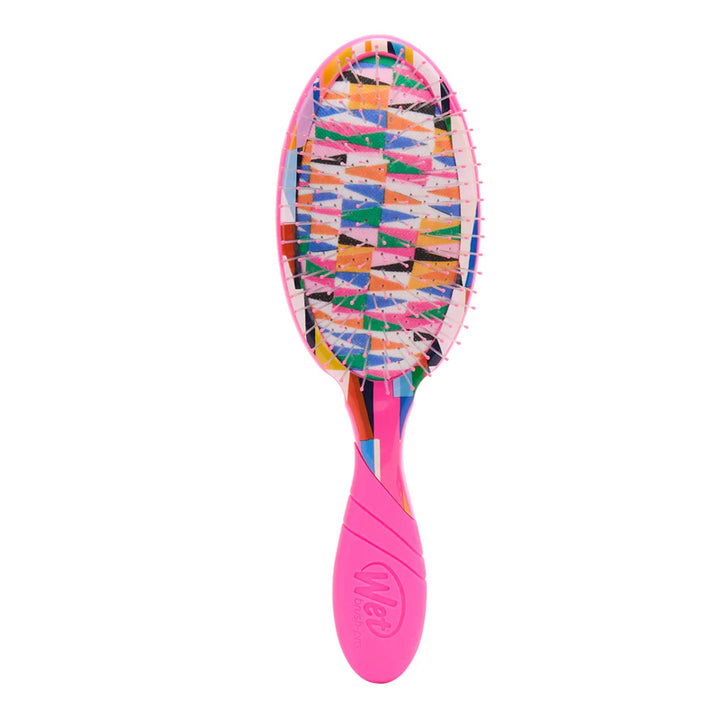 WET BRUSH Pro DetangelerArtful Ace On Target Int